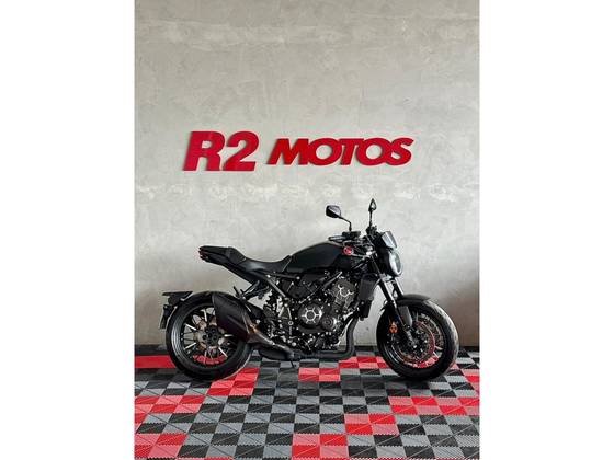 HONDA CB 1000R BLACK EDITION ABS 